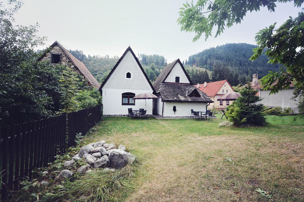 Hostal Syparne Liptovský Ján Exterior foto
